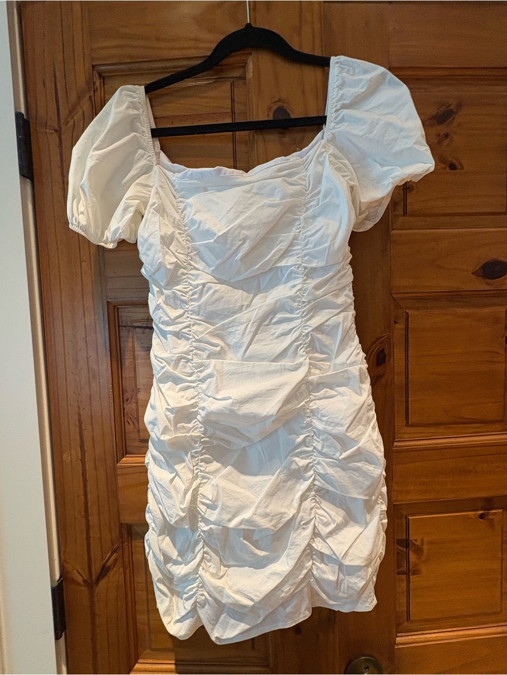 superdown White Ruched Puff-Sleeve Mini Dress